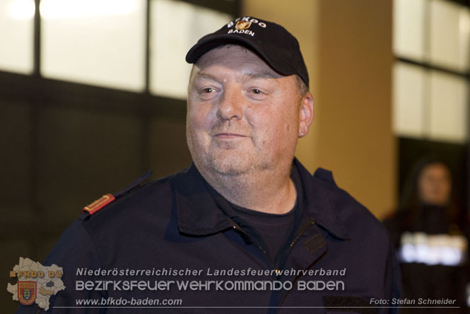 20231104_Nachtwanderung der Feuerwehrjugend des Bezirkes Baden, diesmal in Baden 20231104_Nachtwanderung der Feuerwehrjugend des Bezirkes Baden, diesmal in Baden