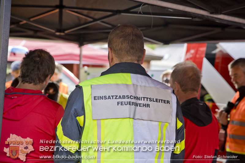 20240601 Abschnittsübung „Waldbrand" 2024 in Furth-Pottenstein-Weissenbach Foto: Stefan Schneider S5/BFKDO Baden 20240601 Abschnittsübung „Waldbrand" 2024 in Furth-Pottenstein-Weissenbach Foto: Stefan Schneider S5/BFKDO Baden