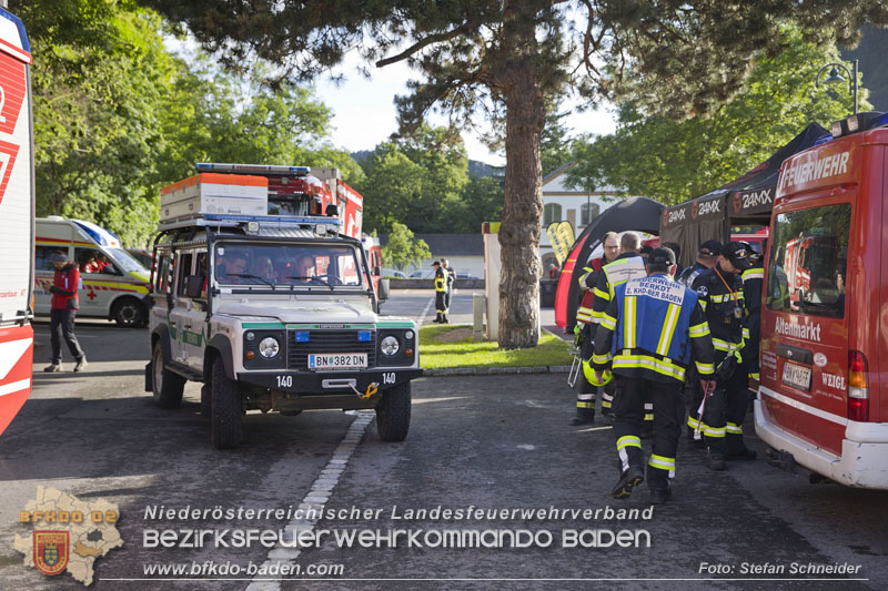 20240601 Abschnittsübung „Waldbrand" 2024 in Furth-Pottenstein-Weissenbach Foto: Stefan Schneider S5/BFKDO Baden 20240601 Abschnittsübung „Waldbrand" 2024 in Furth-Pottenstein-Weissenbach Foto: Stefan Schneider S5/BFKDO Baden