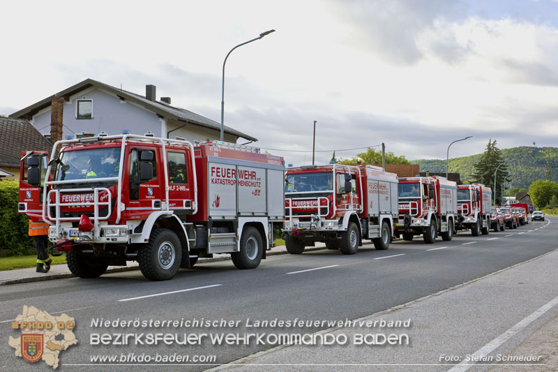 20240601 Abschnittsübung „Waldbrand" 2024 in Furth-Pottenstein-Weissenbach Foto: Stefan Schneider S5/BFKDO Baden 20240601 Abschnittsübung „Waldbrand" 2024 in Furth-Pottenstein-Weissenbach Foto: Stefan Schneider S5/BFKDO Baden