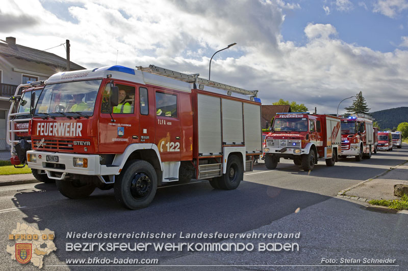 20240601 Abschnittsübung „Waldbrand" 2024 in Furth-Pottenstein-Weissenbach Foto: Stefan Schneider S5/BFKDO Baden 20240601 Abschnittsübung „Waldbrand" 2024 in Furth-Pottenstein-Weissenbach Foto: Stefan Schneider S5/BFKDO Baden