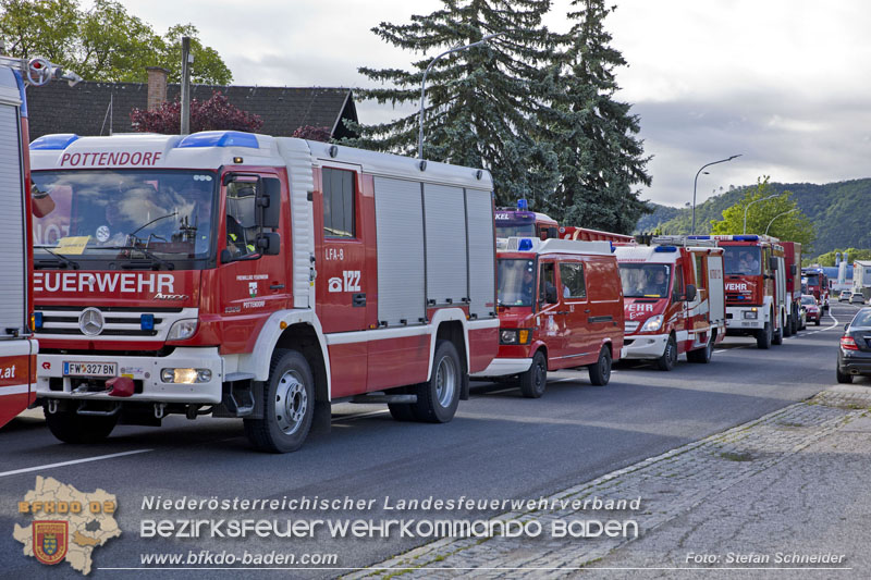 20240601 Abschnittsübung „Waldbrand" 2024 in Furth-Pottenstein-Weissenbach Foto: Stefan Schneider S5/BFKDO Baden 20240601 Abschnittsübung „Waldbrand" 2024 in Furth-Pottenstein-Weissenbach Foto: Stefan Schneider S5/BFKDO Baden