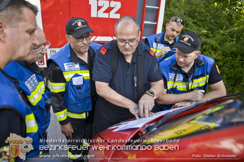 20240601 Abschnittsübung „Waldbrand" 2024 in Furth-Pottenstein-Weissenbach Foto: Stefan Schneider S5/BFKDO Baden 20240601 Abschnittsübung „Waldbrand" 2024 in Furth-Pottenstein-Weissenbach Foto: Stefan Schneider S5/BFKDO Baden
