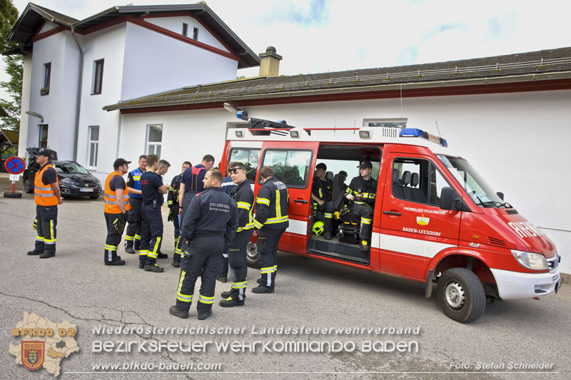 20240601 Abschnittsübung „Waldbrand" 2024 in Furth-Pottenstein-Weissenbach Foto: Stefan Schneider S5/BFKDO Baden 20240601 Abschnittsübung „Waldbrand" 2024 in Furth-Pottenstein-Weissenbach Foto: Stefan Schneider S5/BFKDO Baden