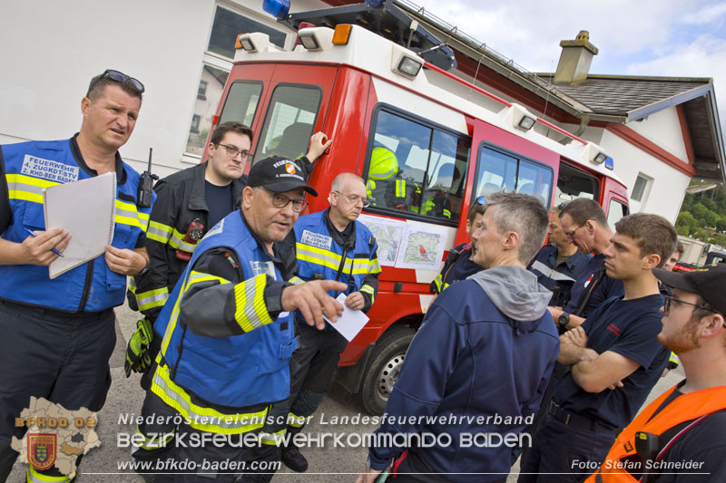 20240601 Abschnittsübung „Waldbrand" 2024 in Furth-Pottenstein-Weissenbach Foto: Stefan Schneider S5/BFKDO Baden 20240601 Abschnittsübung „Waldbrand" 2024 in Furth-Pottenstein-Weissenbach Foto: Stefan Schneider S5/BFKDO Baden