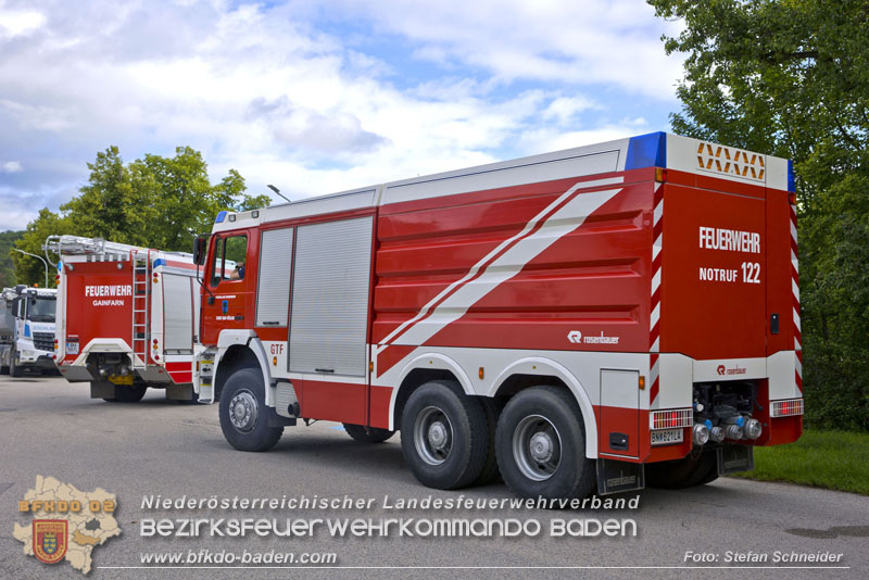 20240601 Abschnittsübung „Waldbrand" 2024 in Furth-Pottenstein-Weissenbach Foto: Stefan Schneider S5/BFKDO Baden 20240601 Abschnittsübung „Waldbrand" 2024 in Furth-Pottenstein-Weissenbach Foto: Stefan Schneider S5/BFKDO Baden