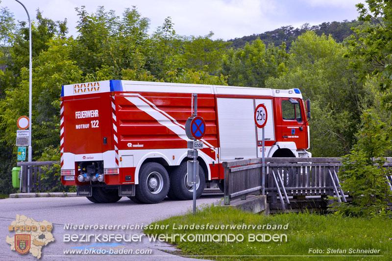 20240601 Abschnittsübung „Waldbrand" 2024 in Furth-Pottenstein-Weissenbach Foto: Stefan Schneider S5/BFKDO Baden 20240601 Abschnittsübung „Waldbrand" 2024 in Furth-Pottenstein-Weissenbach Foto: Stefan Schneider S5/BFKDO Baden