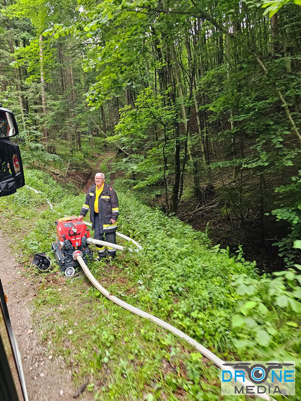 20240601 Abschnittsübung „Waldbrand" 2024 in Furth-Pottenstein-Weissenbach Foto: Christoph Seewald Drohne Media 20240601 Abschnittsübung „Waldbrand" 2024 in Furth-Pottenstein-Weissenbach Foto: Christoph Seewald Drohne Media