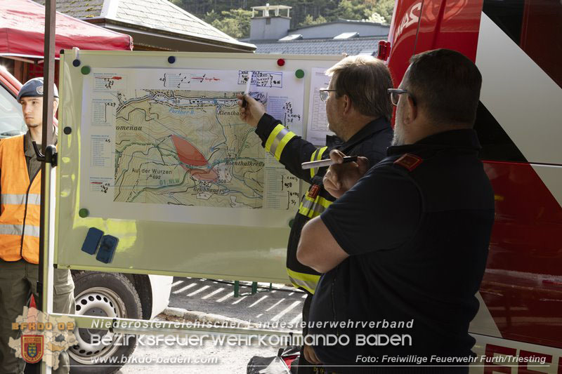 20240601 Abschnittsübung „Waldbrand" 2024 in Furth-Pottenstein-Weissenbach Foto: Sandra Partl FF Furth a.d.Triesting 20240601 Abschnittsübung „Waldbrand" 2024 in Furth-Pottenstein-Weissenbach Foto: Sandra Partl FF Furth a.d.Triesting