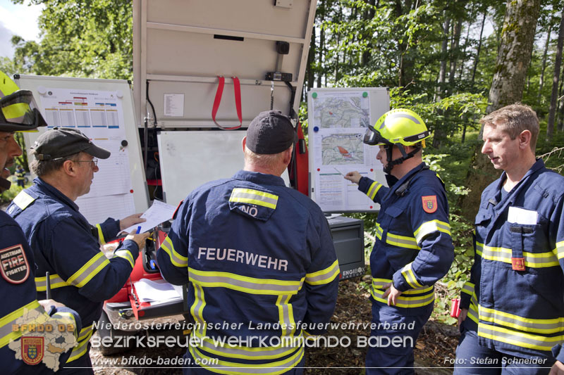 20240601 Abschnittsübung „Waldbrand" 2024 in Furth-Pottenstein-Weissenbach Foto: Stefan Schneider S5/BFKDO Baden 20240601 Abschnittsübung „Waldbrand" 2024 in Furth-Pottenstein-Weissenbach Foto: Stefan Schneider S5/BFKDO Baden