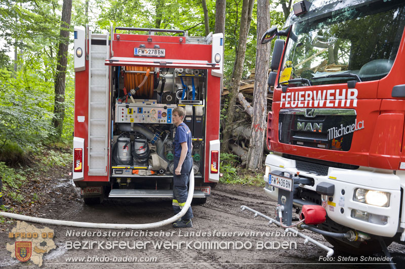 20240601 Abschnittsübung „Waldbrand" 2024 in Furth-Pottenstein-Weissenbach Foto: Stefan Schneider S5/BFKDO Baden 20240601 Abschnittsübung „Waldbrand" 2024 in Furth-Pottenstein-Weissenbach Foto: Stefan Schneider S5/BFKDO Baden