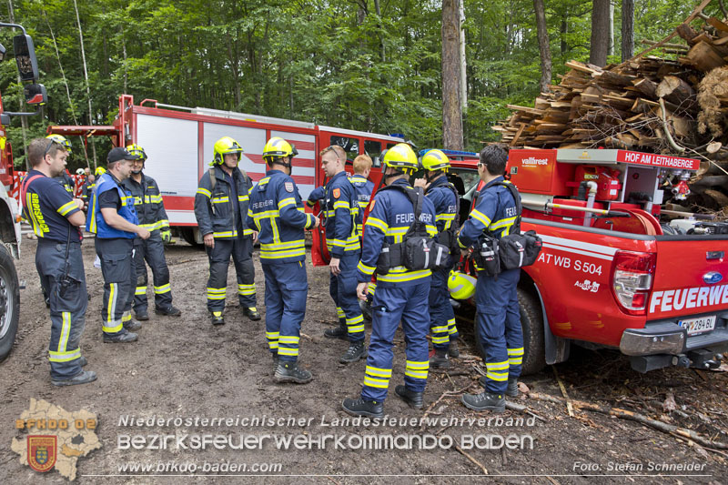 20240601 Abschnittsübung „Waldbrand" 2024 in Furth-Pottenstein-Weissenbach Foto: Stefan Schneider S5/BFKDO Baden 20240601 Abschnittsübung „Waldbrand" 2024 in Furth-Pottenstein-Weissenbach Foto: Stefan Schneider S5/BFKDO Baden