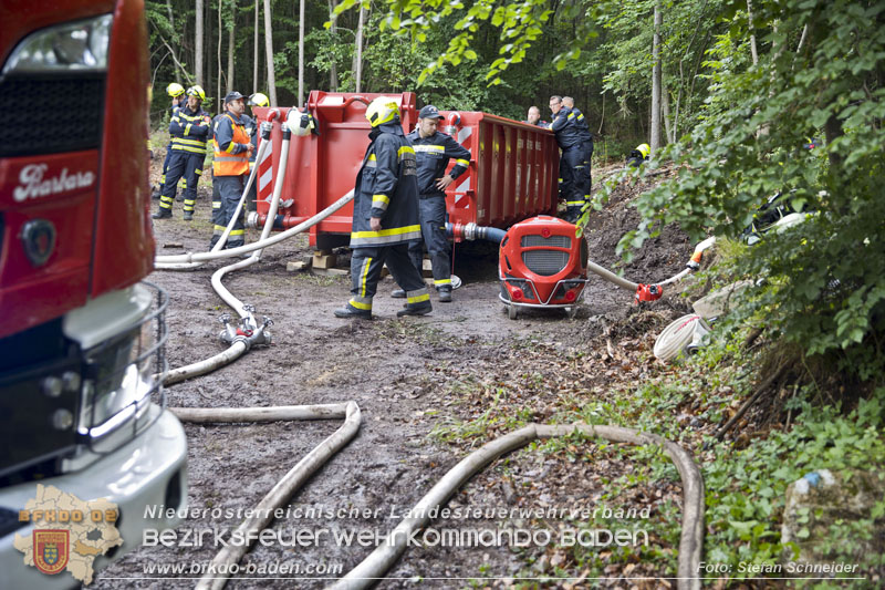 20240601 Abschnittsübung „Waldbrand" 2024 in Furth-Pottenstein-Weissenbach Foto: Stefan Schneider S5/BFKDO Baden 20240601 Abschnittsübung „Waldbrand" 2024 in Furth-Pottenstein-Weissenbach Foto: Stefan Schneider S5/BFKDO Baden