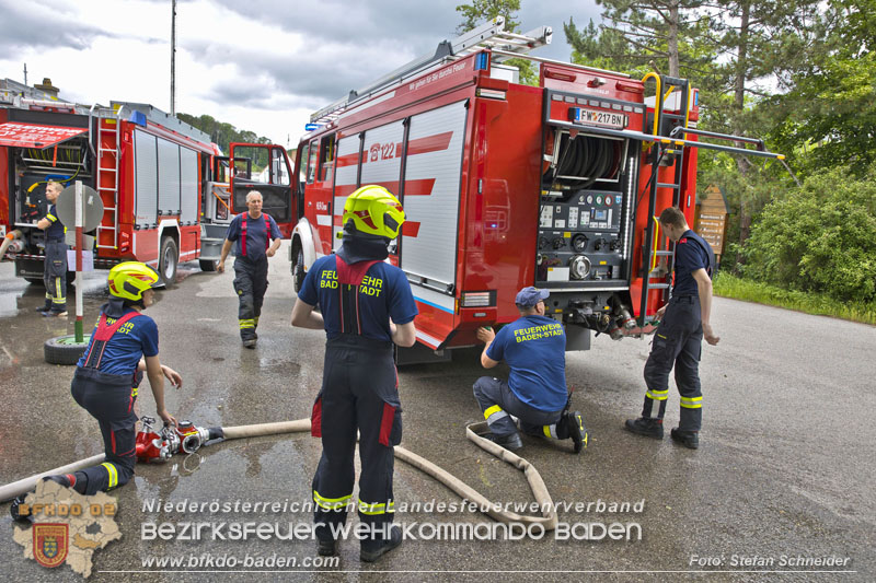 20240601 Abschnittsübung „Waldbrand" 2024 in Furth-Pottenstein-Weissenbach Foto: Stefan Schneider S5/BFKDO Baden 20240601 Abschnittsübung „Waldbrand" 2024 in Furth-Pottenstein-Weissenbach Foto: Stefan Schneider S5/BFKDO Baden
