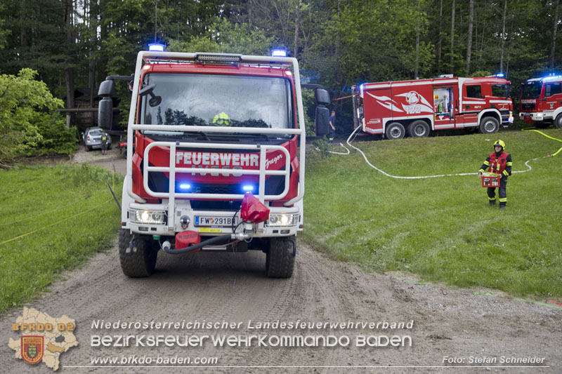 20240601 Abschnittsübung „Waldbrand" 2024 in Furth-Pottenstein-Weissenbach Foto: Stefan Schneider S5/BFKDO Baden 20240601 Abschnittsübung „Waldbrand" 2024 in Furth-Pottenstein-Weissenbach Foto: Stefan Schneider S5/BFKDO Baden