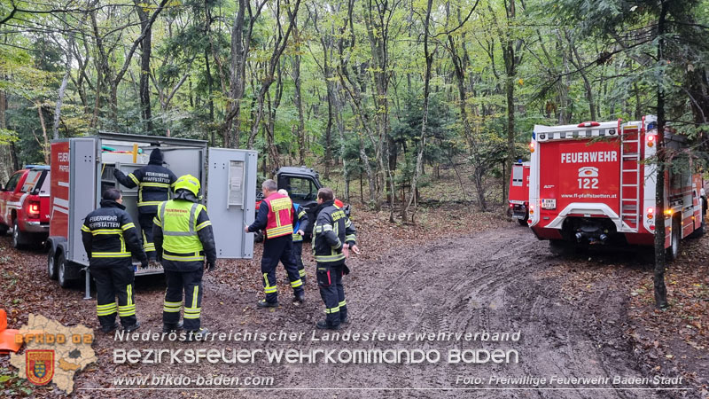 20241005_Abschnittsfeuerwehr�bung in Pfaffst�tten Waldgebiet Rund um die Rudolf Prokschh�tte  Foto: Stefan Schneider FF Baden-Stadt