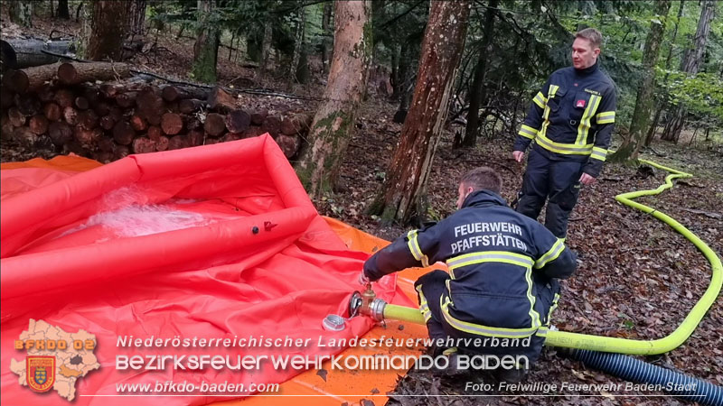 20241005_Abschnittsfeuerwehr�bung in Pfaffst�tten Waldgebiet Rund um die Rudolf Prokschh�tte  Foto: Stefan Schneider FF Baden-Stadt