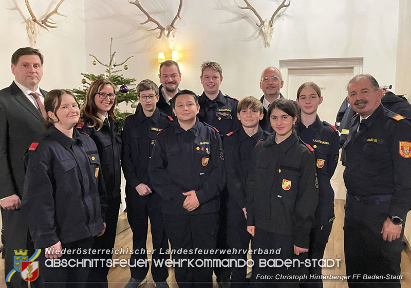 20241214 Weihnachtsfeier der drei Badener Feuerwehrjugendgruppen am Rudolfshof mit Auszeichnungen Foto: Christoph Hinterberger FF Baden-Stadt 20241214 Weihnachtsfeier der drei Badener Feuerwehrjugendgruppen am Rudolfshof mit Auszeichnungen Foto: Christoph Hinterberger FF Baden-Stadt