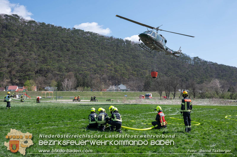 20250412_N Waldbrand im Triestingtal Bzirk BADEN - Flugdienst Feuerwehr - Bundesheer und Polizei probt den Ernstfall  20250412_N Waldbrand im Triestingtal Bzirk BADEN - Flugdienst Feuerwehr - Bundesheer und Polizei probt den Ernstfall