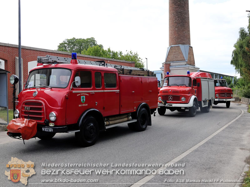20250628_Feuerwehr-Oldtimerausfahrt vom Verein "Feuerwehrhistoriker in Niederösterreich" Fahrt von Pottenstein nach Möllersdorf Foto: ASB ÖA Markus Hackl FF Pottenstein 20250628_Feuerwehr-Oldtimerausfahrt vom Verein "Feuerwehrhistoriker in Niederösterreich" Fahrt von Pottenstein nach Möllersdorf Foto: ASB ÖA Markus Hackl FF Pottenstein