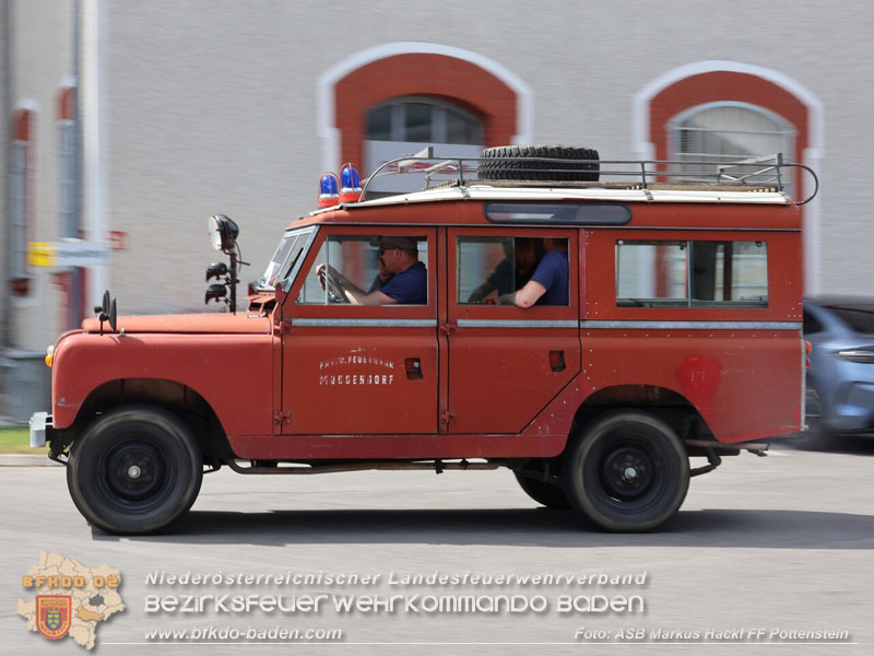 20250628_Feuerwehr-Oldtimerausfahrt vom Verein "Feuerwehrhistoriker in Niederösterreich" Fahrt von Pottenstein nach Möllersdorf Foto: ASB ÖA Markus Hackl FF Pottenstein 20250628_Feuerwehr-Oldtimerausfahrt vom Verein "Feuerwehrhistoriker in Niederösterreich" Fahrt von Pottenstein nach Möllersdorf Foto: ASB ÖA Markus Hackl FF Pottenstein