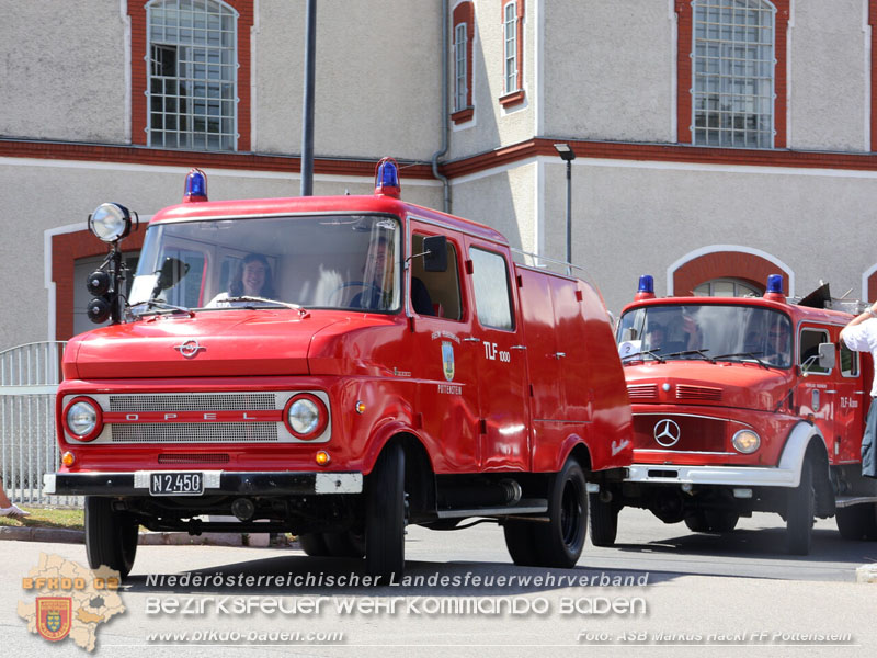 20250628_Feuerwehr-Oldtimerausfahrt vom Verein "Feuerwehrhistoriker in Niederösterreich" Fahrt von Pottenstein nach Möllersdorf Foto: ASB ÖA Markus Hackl FF Pottenstein 20250628_Feuerwehr-Oldtimerausfahrt vom Verein "Feuerwehrhistoriker in Niederösterreich" Fahrt von Pottenstein nach Möllersdorf Foto: ASB ÖA Markus Hackl FF Pottenstein