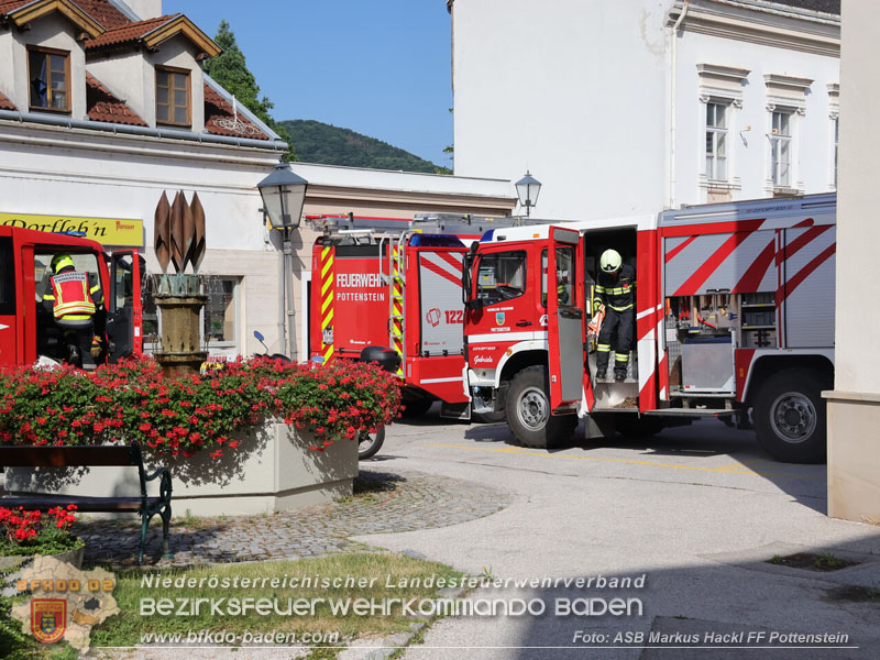 20250705_Menschenrettungsübung vom Kirchturm in Pottenstein Foto: ASB Markus Hackl FF Pottenstein 20250705_Menschenrettungsübung vom Kirchturm in Pottenstein Foto: ASB Markus Hackl FF Pottenstein