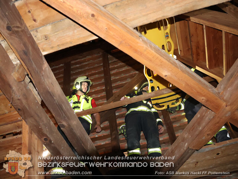 20250705_Menschenrettungsübung vom Kirchturm in Pottenstein Foto: ASB Markus Hackl FF Pottenstein 20250705_Menschenrettungsübung vom Kirchturm in Pottenstein Foto: ASB Markus Hackl FF Pottenstein