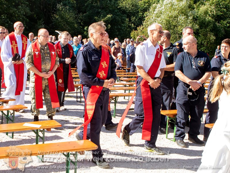 20250920_41. Floriani-Marsch/Wahlfahrt der N Feuerwehren in Altenmarkt an der Triesting (Bezirk BADEN)  Foto: Brigitte Fischer
