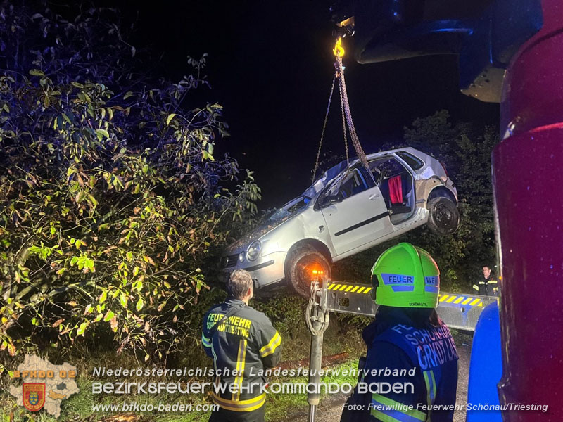 20250926_Bezirksbergreifende bung "Menschenrettung" in Sollenau  Foto: Markus Vogt FF Schnau a.d.Triesting