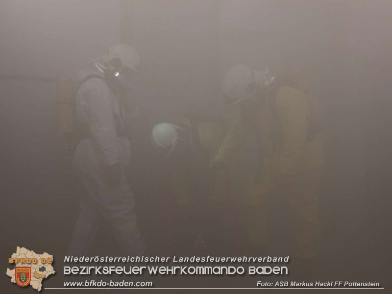20251011_Gemeinsame Einsatzübung am Kremesberg Foto: ASB ÖA Markus Hackl FF Pottenstein 20251011_Gemeinsame Einsatzübung am Kremesberg Foto: ASB ÖA Markus Hackl FF Pottenstein
