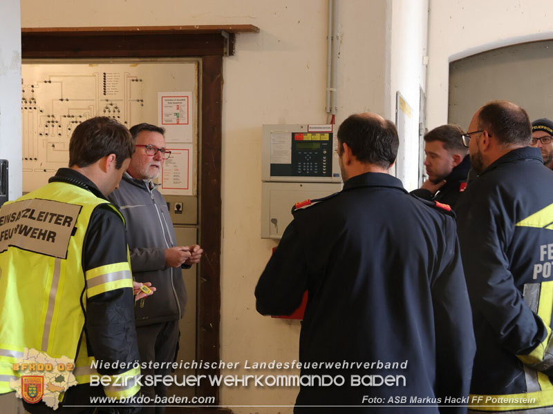 20251011_Gemeinsame Einsatzübung am Kremesberg Foto: ASB ÖA Markus Hackl FF Pottenstein 20251011_Gemeinsame Einsatzübung am Kremesberg Foto: ASB ÖA Markus Hackl FF Pottenstein