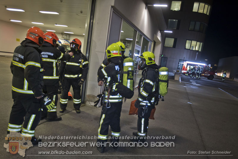 20251105_Einsatzkrfte trainierten den Ernstfall - Erfolgreiche Feuerwehrbung am Klinikstandort Baden    Foto: Stefan Schneider