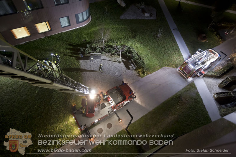 20251105_Einsatzkrfte trainierten den Ernstfall - Erfolgreiche Feuerwehrbung am Klinikstandort Baden    Foto: Stefan Schneider