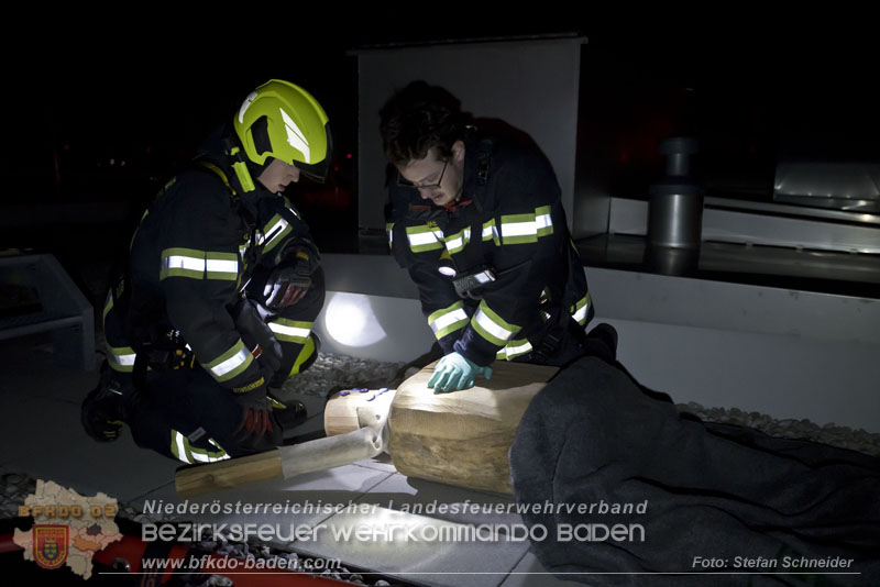 20251105_Einsatzkrfte trainierten den Ernstfall - Erfolgreiche Feuerwehrbung am Klinikstandort Baden    Foto: Stefan Schneider