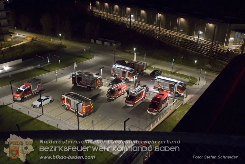 20251105_Einsatzkrfte trainierten den Ernstfall - Erfolgreiche Feuerwehrbung am Klinikstandort Baden    Foto: Stefan Schneider