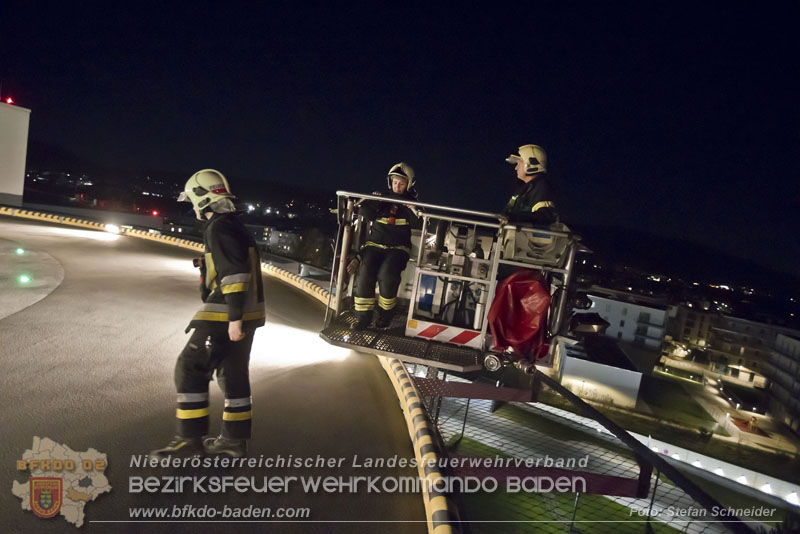 20251105_Einsatzkrfte trainierten den Ernstfall - Erfolgreiche Feuerwehrbung am Klinikstandort Baden    Foto: Stefan Schneider