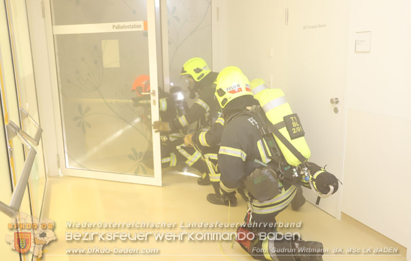 20251105_Einsatzkrfte trainierten den Ernstfall - Erfolgreiche Feuerwehrbung am Klinikstandort Baden Foto: Landesklinikum Baden-Mdling