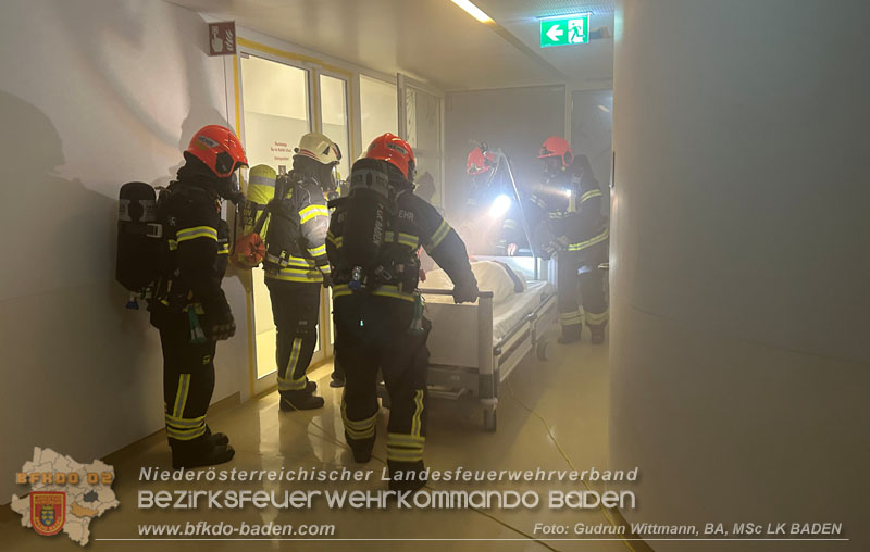20251105_Einsatzkrfte trainierten den Ernstfall - Erfolgreiche Feuerwehrbung am Klinikstandort Baden Foto: Landesklinikum Baden-Mdling
