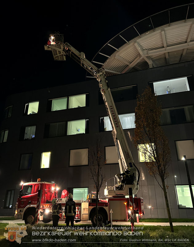 20251105_Einsatzkrfte trainierten den Ernstfall - Erfolgreiche Feuerwehrbung am Klinikstandort Baden Foto: Landesklinikum Baden-Mdling