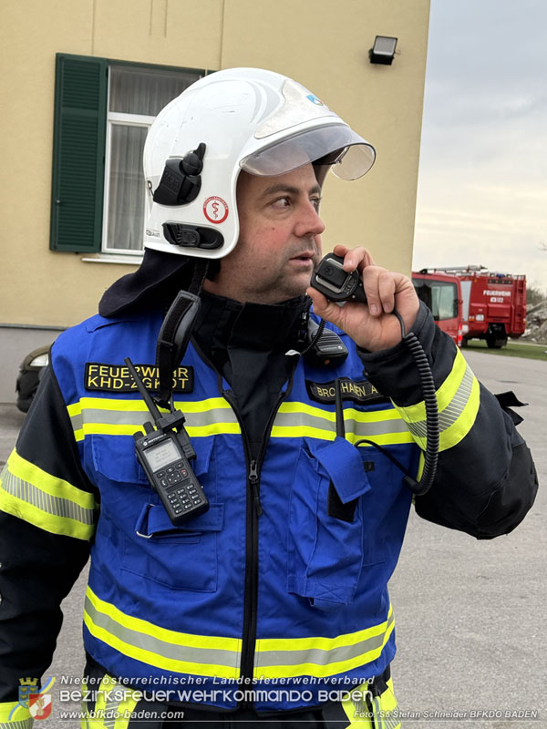 20251122_1. ZUG der 2. KHD Bereitschaft übt am Gelände des Tritolwerk  Foto: S5 Stefan Schneider BFKDO BADEN