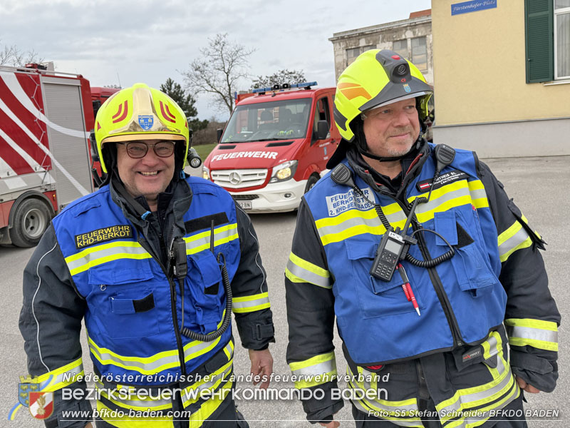 20251122_3. KHD-ZUG Baden übt am Katastrophenübungsplatz Tritolwerk Eggendorf   Foto: S5 Stefan Schneider BFKDO BADEN