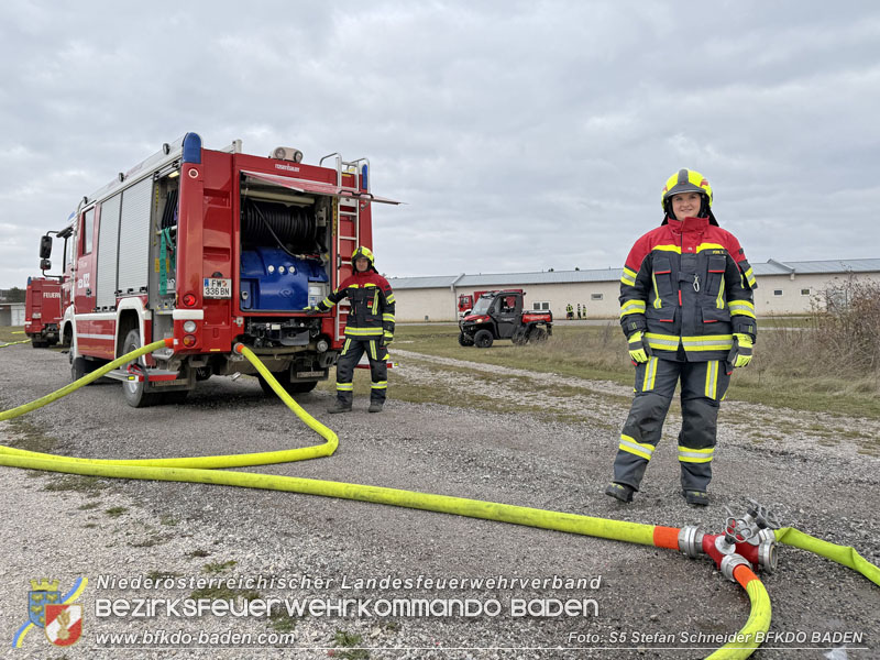20251122_3. KHD-ZUG Baden übt am Katastrophenübungsplatz Tritolwerk Eggendorf   Foto: S5 Stefan Schneider BFKDO BADEN