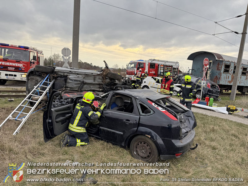 20251122_3. KHD-ZUG Baden übt am Katastrophenübungsplatz Tritolwerk Eggendorf   Foto: S5 Stefan Schneider BFKDO BADEN