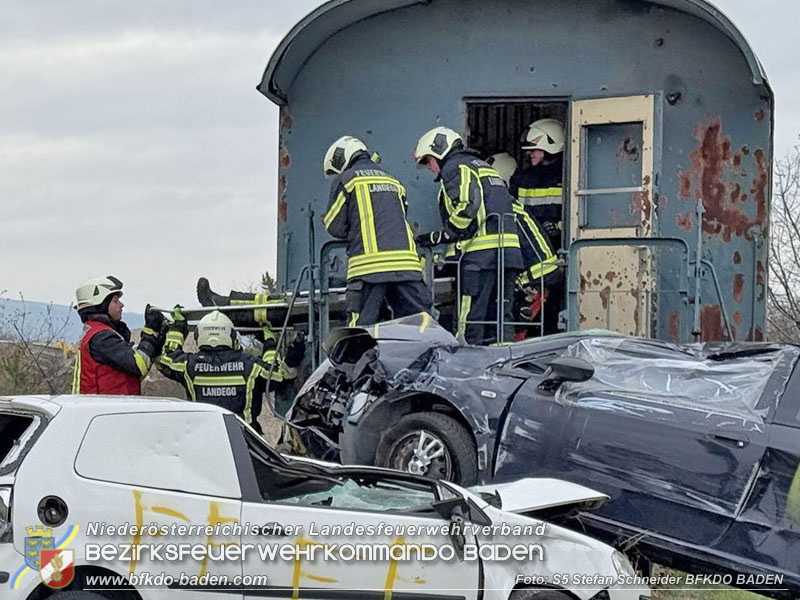 20251122_3. KHD-ZUG Baden übt am Katastrophenübungsplatz Tritolwerk Eggendorf   Foto: S5 Stefan Schneider BFKDO BADEN