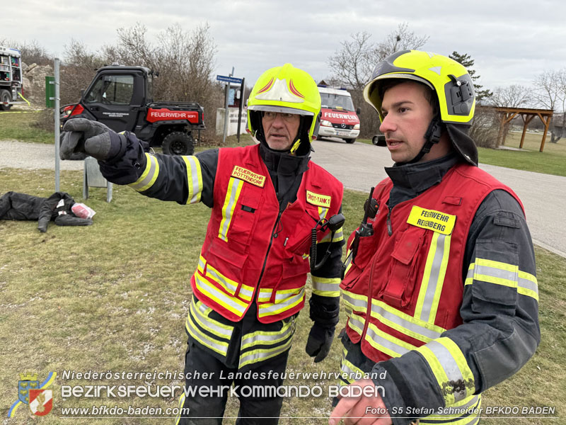 20251122_3. KHD-ZUG Baden übt am Katastrophenübungsplatz Tritolwerk Eggendorf   Foto: S5 Stefan Schneider BFKDO BADEN