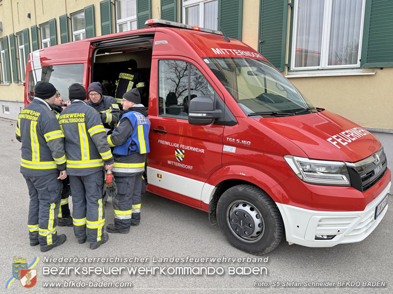 20251122_3. KHD-ZUG Baden übt am Katastrophenübungsplatz Tritolwerk Eggendorf   Foto: S5 Stefan Schneider BFKDO BADEN