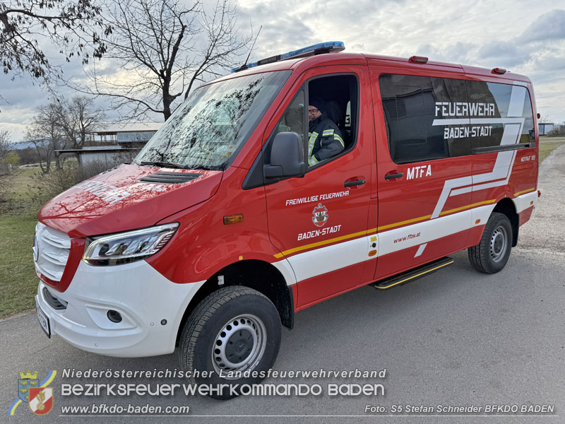20251122_1. ZUG der 2. KHD Bereitschaft übt am Gelände des Tritolwerk  Foto: S5 Stefan Schneider BFKDO BADEN