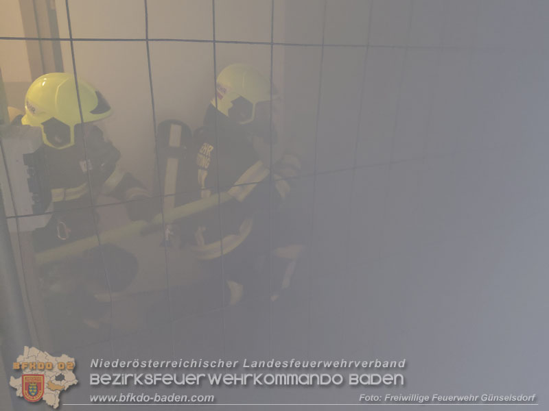 Gemeinsame Atemschutzausbildung Stufe 3 im Unterabschnitt 1 Baden-Land Gemeinsame Atemschutzausbildung Stufe 3 im Unterabschnitt 1 Baden-Land