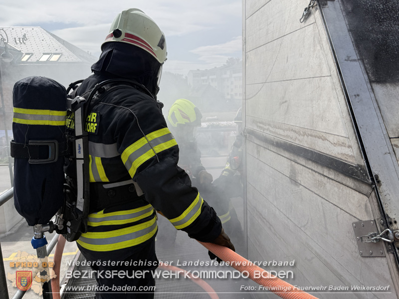 20260501-03_Hei�ausbildung in gasbefeuerten �bungsanlage in Baden  Foto: FF Baden Weikersdorf